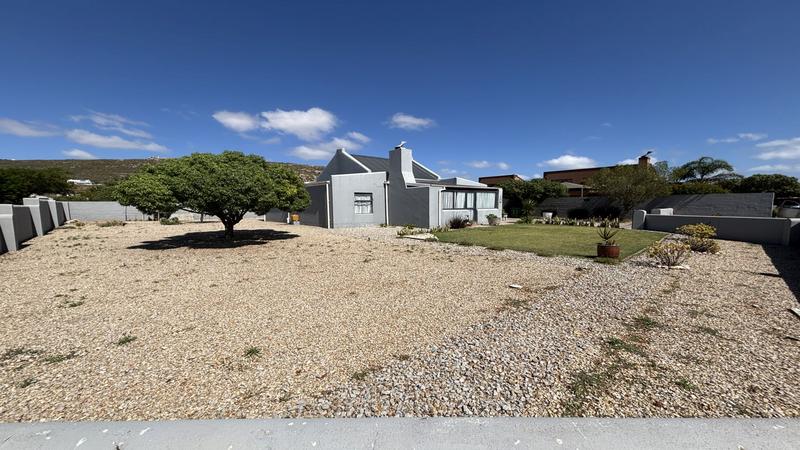 3 Bedroom Property for Sale in Sandy Point Western Cape